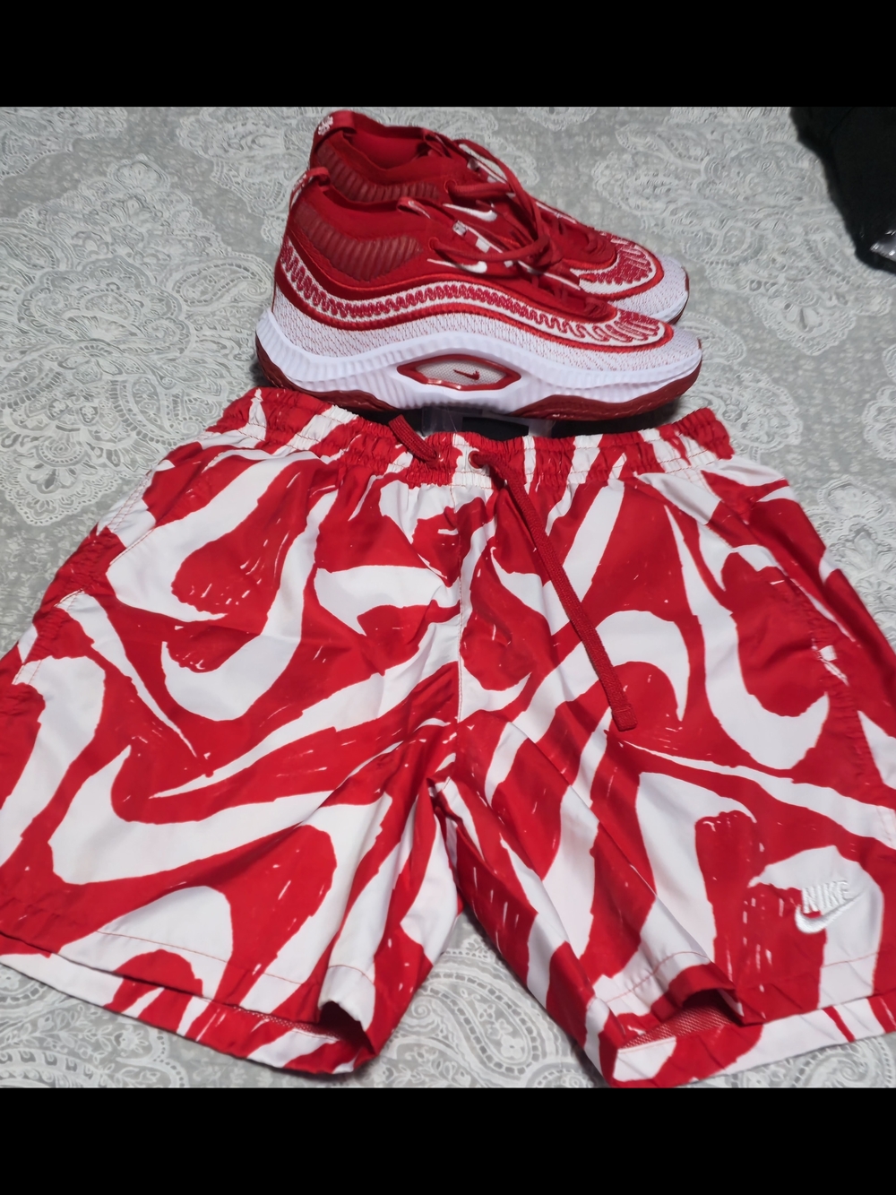 Nike Cosmic Unity 3 TB  Red & White Mens 8.5